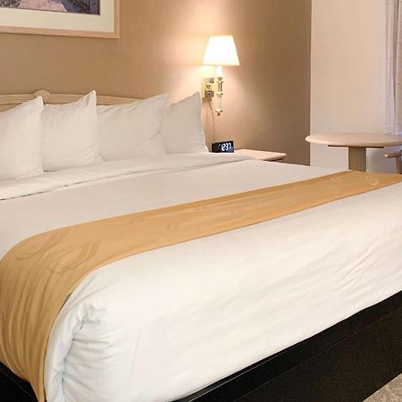 Quality Inn Albuquerque East I-40 Juan Tabo Exit מראה חיצוני תמונה