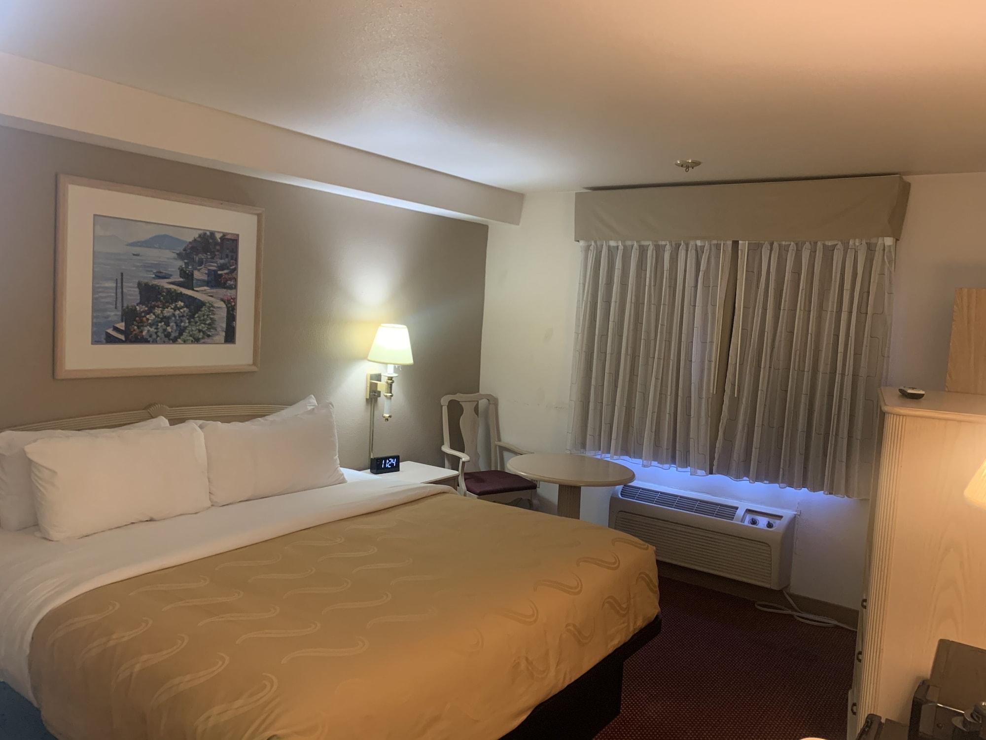 Quality Inn Albuquerque East I-40 Juan Tabo Exit מראה חיצוני תמונה